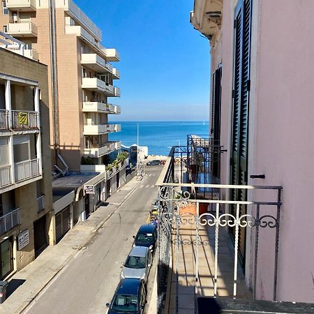 דירות בארי La Cementina Sul Mare מראה חיצוני תמונה