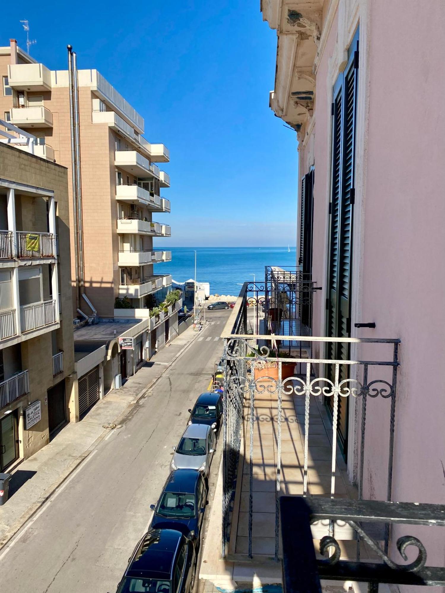 דירות בארי La Cementina Sul Mare מראה חיצוני תמונה